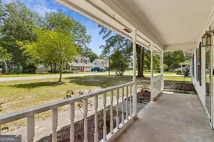 111 Royal Acres Cir, Kingsland, GA 31548 - Photo 7
