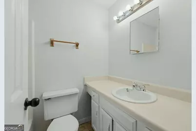 667 Hunting Creek Lane SE, Conyers, GA 30013 - Photo 17