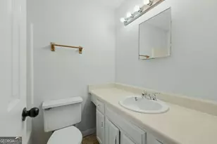 667 Hunting Creek Ln SE, Conyers, GA 30013 - Photo 17