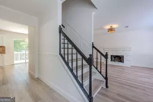 10310 Rillridge Ct, Alpharetta, GA 30022 - Photo 3