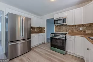 10310 Rillridge Ct, Alpharetta, GA 30022 - Photo 13