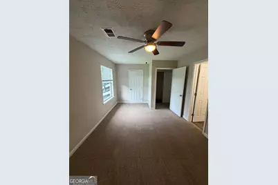 8513 Pineland Drive, Jonesboro, GA 30238 - Photo 13