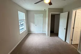 8513 Pineland Dr, Jonesboro, GA 30238 - Photo 13