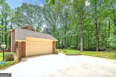 35 Cedar Court, Stockbridge, GA 30281 - Photo 3
