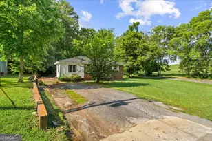 179 N Whitfield Dr NE, Dalton, GA 30721 - Photo 27
