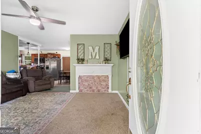 179 N Whitfield Drive NE, Dalton, GA 30721 - Photo 11