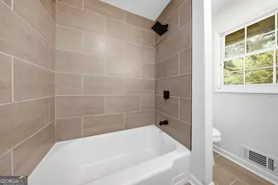 3738 Brookcrest Circle, Decatur, GA 30032 - Photo 9
