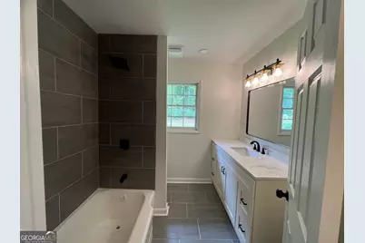 3738 Brookcrest Circle, Decatur, GA 30032 - Photo 9