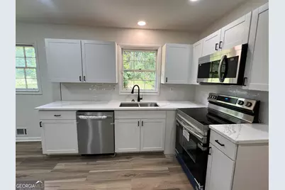 3738 Brookcrest Circle, Decatur, GA 30032 - Photo 5
