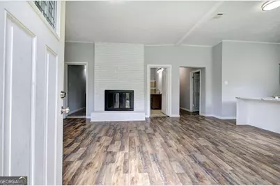 306 Cave Spring Street SW, Rome, GA 30161 - Photo 3