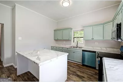306 Cave Spring Street SW, Rome, GA 30161 - Photo 7
