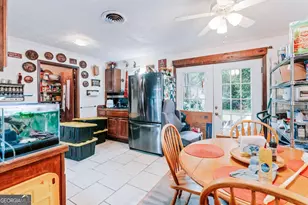 307 E Main St, Lexington, GA 30648 - Photo 5