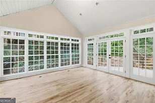 7170 Riverside Dr NW, Atlanta, GA 30328 - Photo 15
