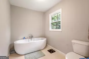 3966 W McIntosh Rd, Griffin, GA 30223 - Photo 19