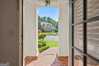 2797 Payton Oaks Drive NE, Atlanta, GA 30345 - Photo 3