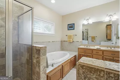 402 Houston Street, Darien, GA 31305 - Photo 17