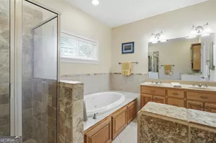 402 Houston St, Darien, GA 31305 - Photo 17