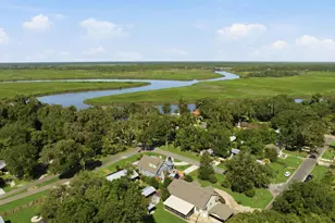 402 Houston St, Darien, GA 31305 - Photo 49