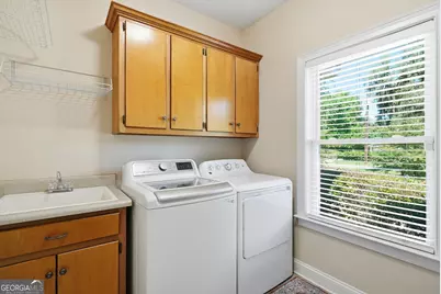 402 Houston Street, Darien, GA 31305 - Photo 31