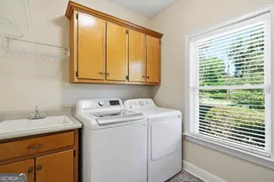 402 Houston St, Darien, GA 31305 - Photo 31