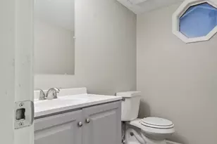 2595 Fieldstone View Ln SE, Conyers, GA 30013 - Photo 15