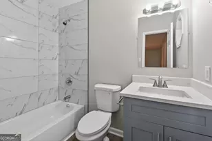 2595 Fieldstone View Ln SE, Conyers, GA 30013 - Photo 7