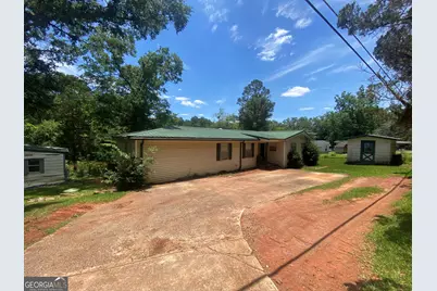 388 E Pine Lake Drive, West Point, GA 31833 - Photo 1