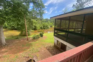 388 E Pine Lake Dr, West Point, GA 31833 - Photo 5