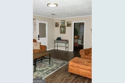 500 Camelot Drive, Lagrange, GA 30241 - Photo 9