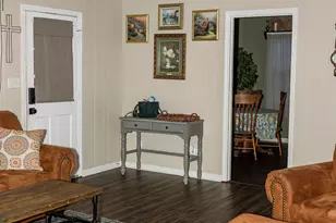 500 Camelot Dr, Lagrange, GA 30241 - Photo 9