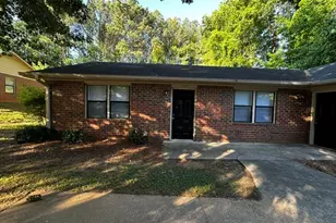 121 Lake Dr, Athens, GA 30606 - Photo 1