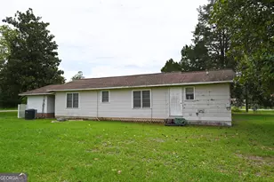 2600 Pennsylvania Ave, Waycross, GA 31503 - Photo 23