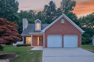 315 Cloverwood Dr, Fayetteville, GA 30215 - Photo 5