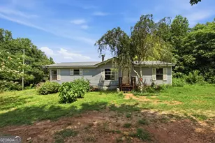 654 Black Horse Run, Martin, GA 30557 - Photo 3