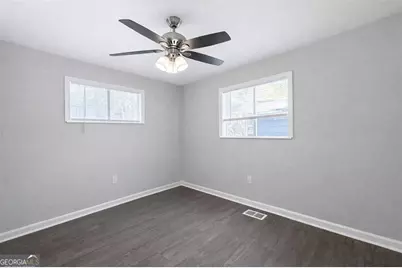 2146 Brookview Drive, Conyers, GA 30013 - Photo 13