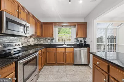 65 Mount Vernon Circle, Atlanta, GA 30338 - Photo 13