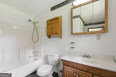 1968 Highway 211 NE, Statham, GA 30666 - Photo 27