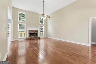 110 Lyndhurst Way, Sharpsburg, GA 30277 - Photo 5