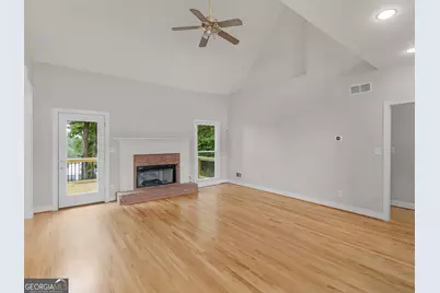 1445 Lake Forest Ln, McDonough, GA 30253 - Photo 5