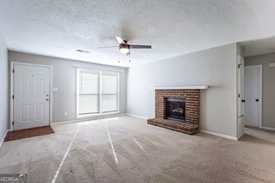 1046 Country Club Road, Newnan, GA 30263 - Photo 3