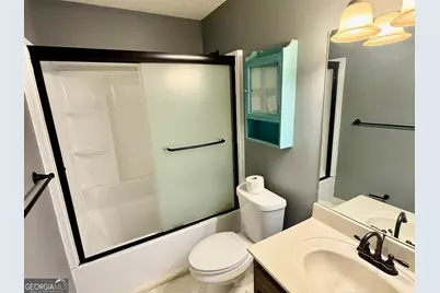 2080 Castle Lake Drive, Tyrone, GA 30290 - Photo 15