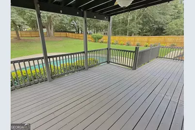 2080 Castle Lake Drive, Tyrone, GA 30290 - Photo 9
