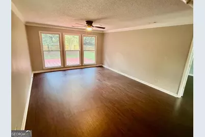 2080 Castle Lake Drive, Tyrone, GA 30290 - Photo 17
