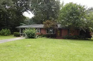 203 Spring St, Warner Robins, GA 31088 - Photo 3