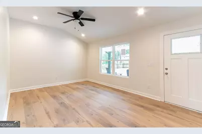 6532 Voyles Drive, Riverdale, GA 30274 - Photo 11