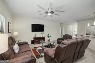 6526 St Mark Way, Fairburn, GA 30213 - Photo 7