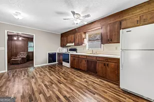 451 Defoor Rd, Toccoa, GA 30577 - Photo 9