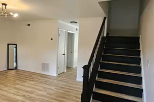 6900 Roswell Rd, Sandy Springs, GA 30328 - Photo 5
