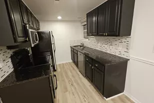 6900 Roswell Rd, Sandy Springs, GA 30328 - Photo 9