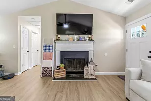 126 Melanie Ln, Jenkinsburg, GA 30234 - Photo 5